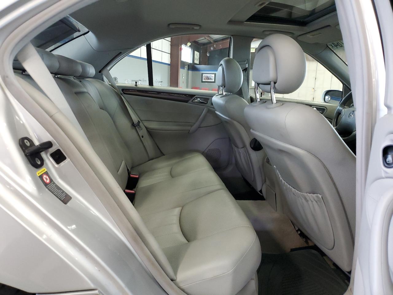 WDBRF81J65F658923 2005 Mercedes-Benz C 240 4Matic