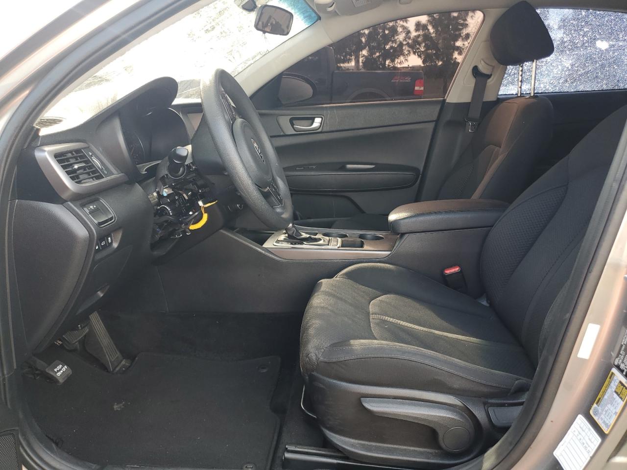 5XXGT4L39JG198466 2018 Kia Optima Lx