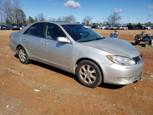 2005 Toyota Camry - Image 4