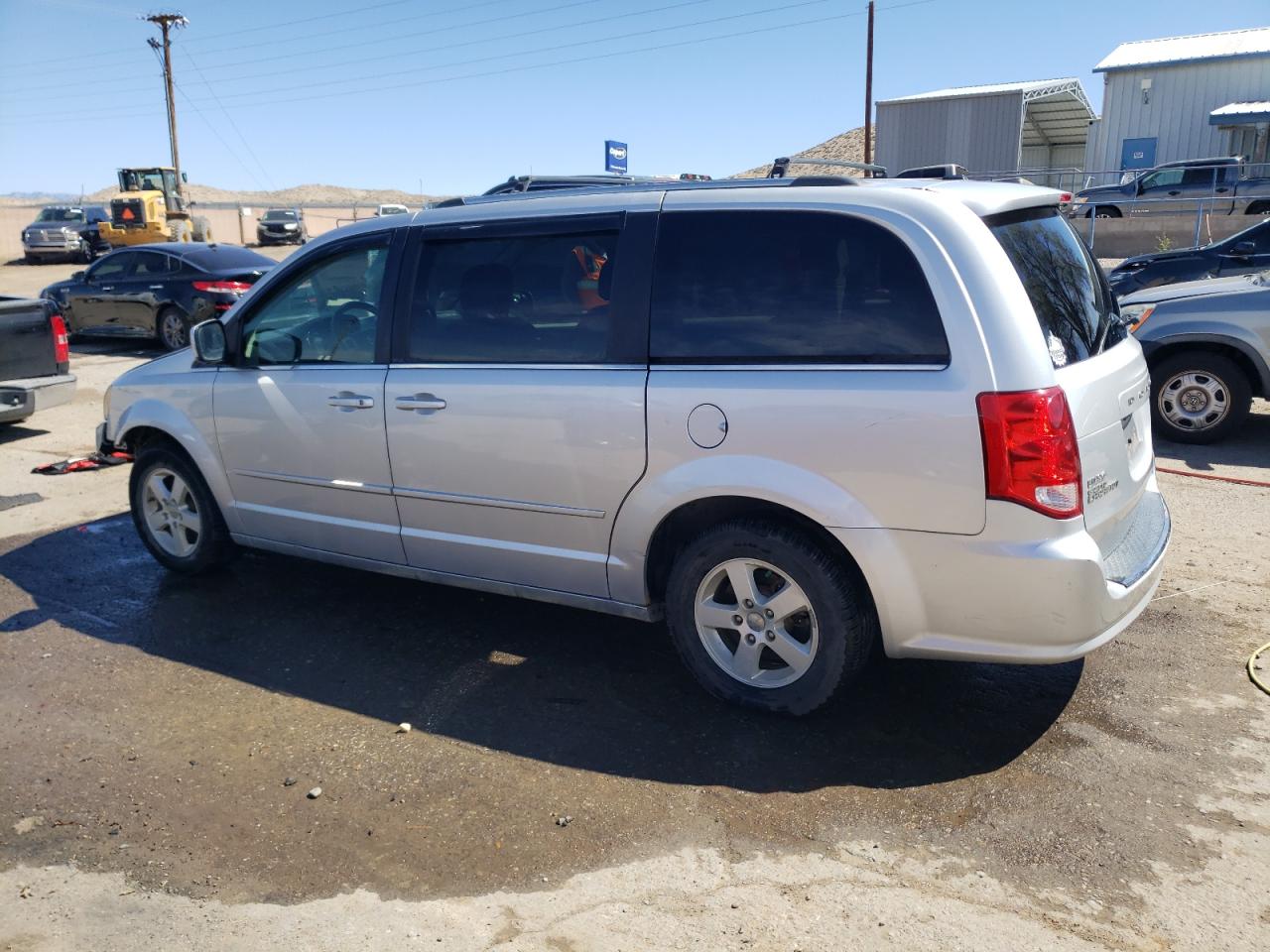 2D4RN5DG8BR707243 2011 Dodge Grand Caravan Crew