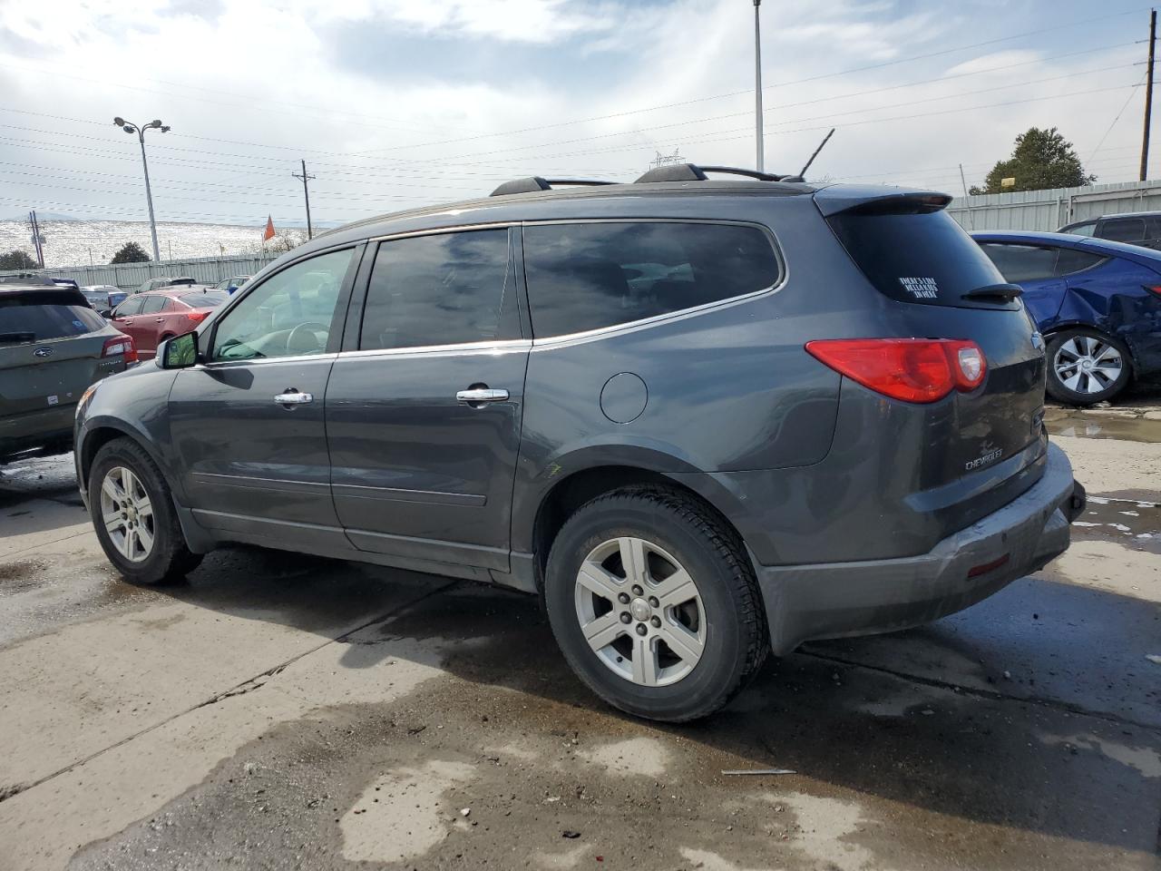 1GNKVJED2CJ301628 2012 Chevrolet Traverse Lt