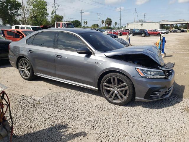 VIN 1VWAA7A31JC051717 2018 VOLKSWAGEN PASSAT no.4