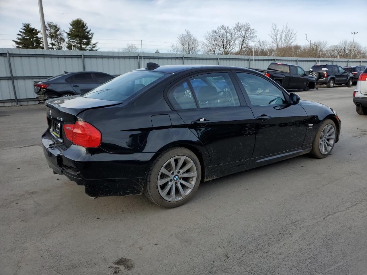 WBAPK53539A512191 2009 BMW 328 Xi Sulev