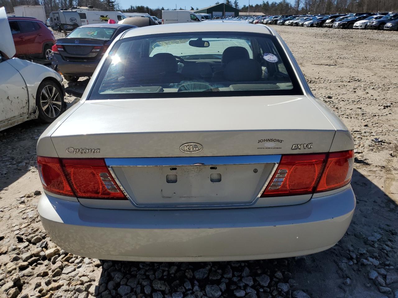 KNAGD128445304661 2004 Kia Optima Lx