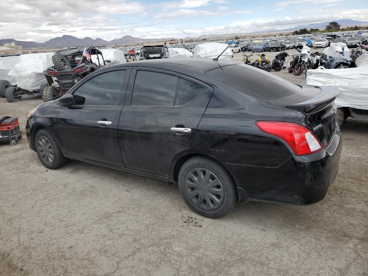 3N1CN7AP9HL808979 2017 Nissan Versa S