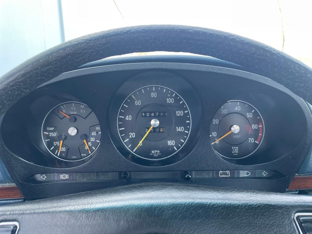 10704412004194 10704412004194 1972 Mercedes-Benz 350Sl