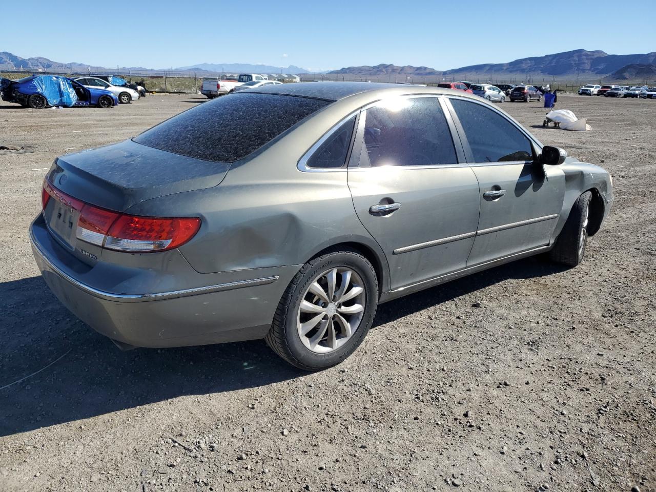 KMHFC46F67A142406 2007 Hyundai Azera Se