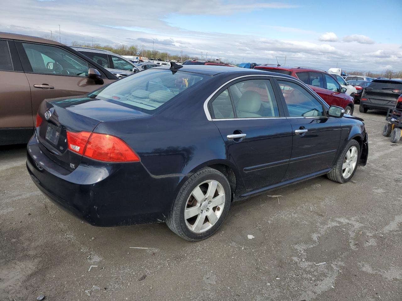 KNAGE228695296184 2009 Kia Optima Lx