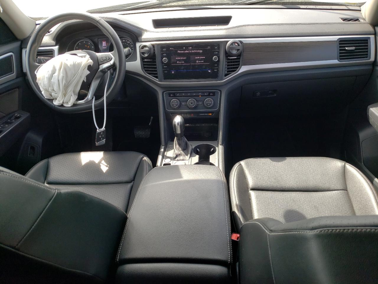 1V2HR2CA4MC580512 2021 Volkswagen Atlas Se