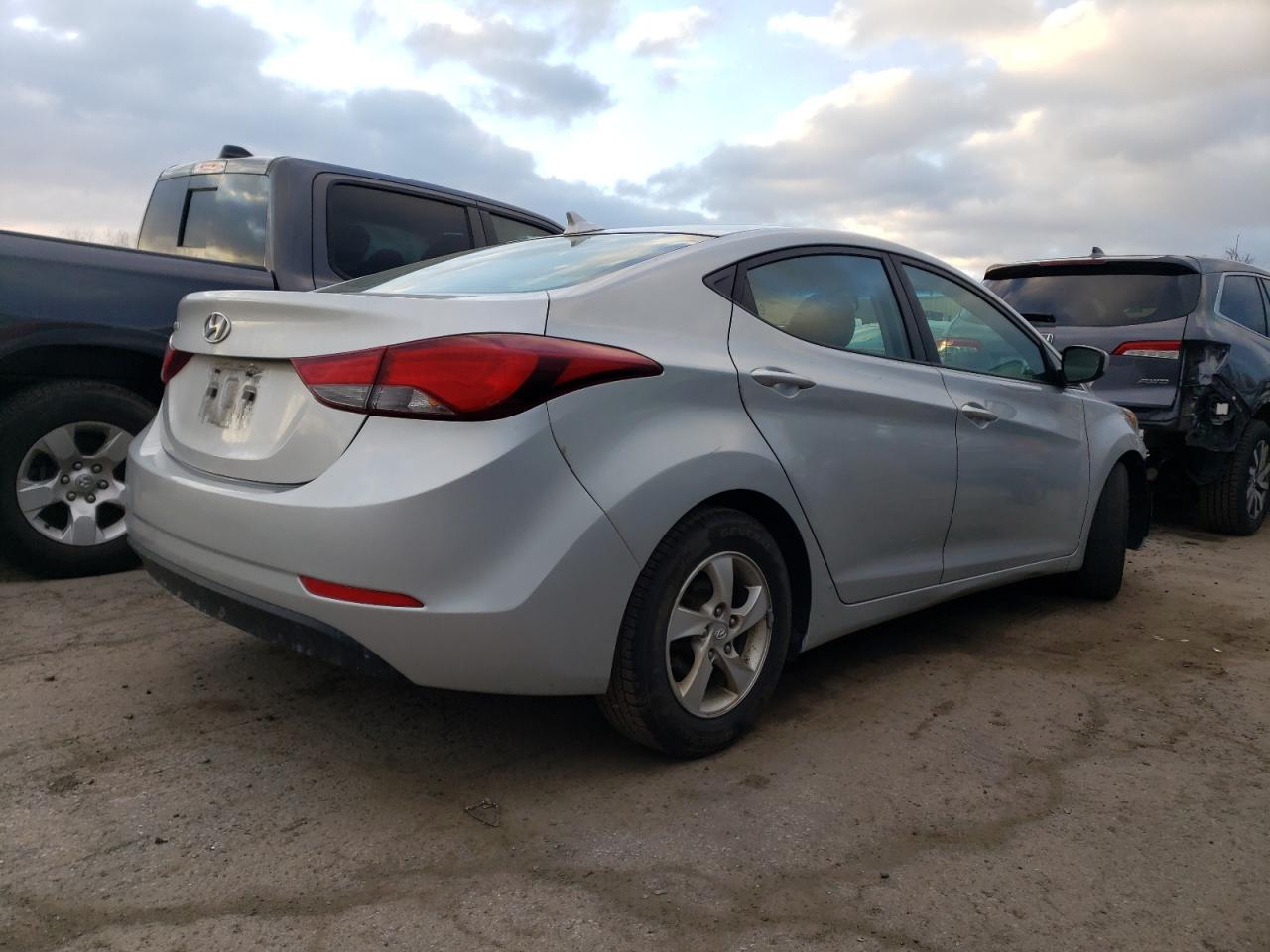 5NPDH4AE1EH487750 2014 Hyundai Elantra Se