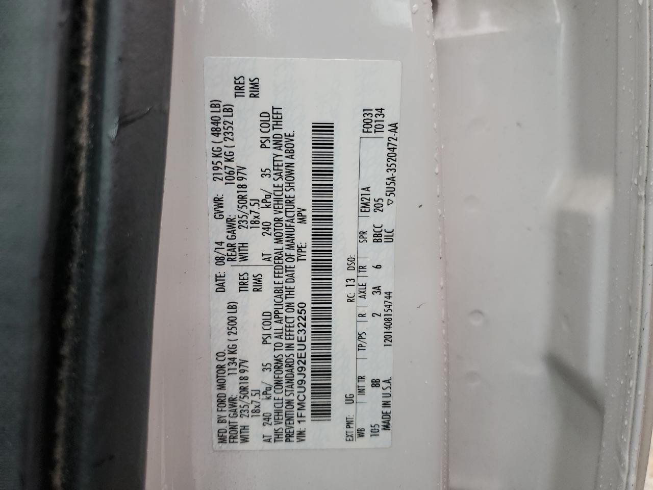 1FMCU9J92EUE32250 2014 Ford Escape Titanium
