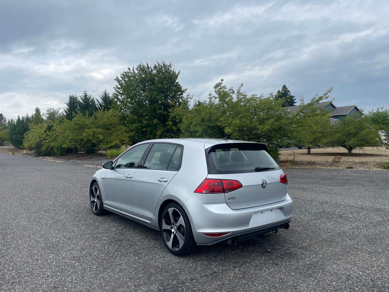 3VW4T7AUXHM000662 2017 Volkswagen Gti S