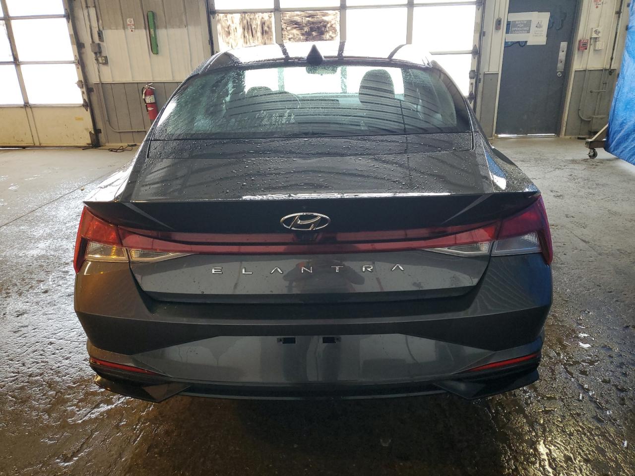 5NPLM4AG7MH011381 2021 Hyundai Elantra Sel