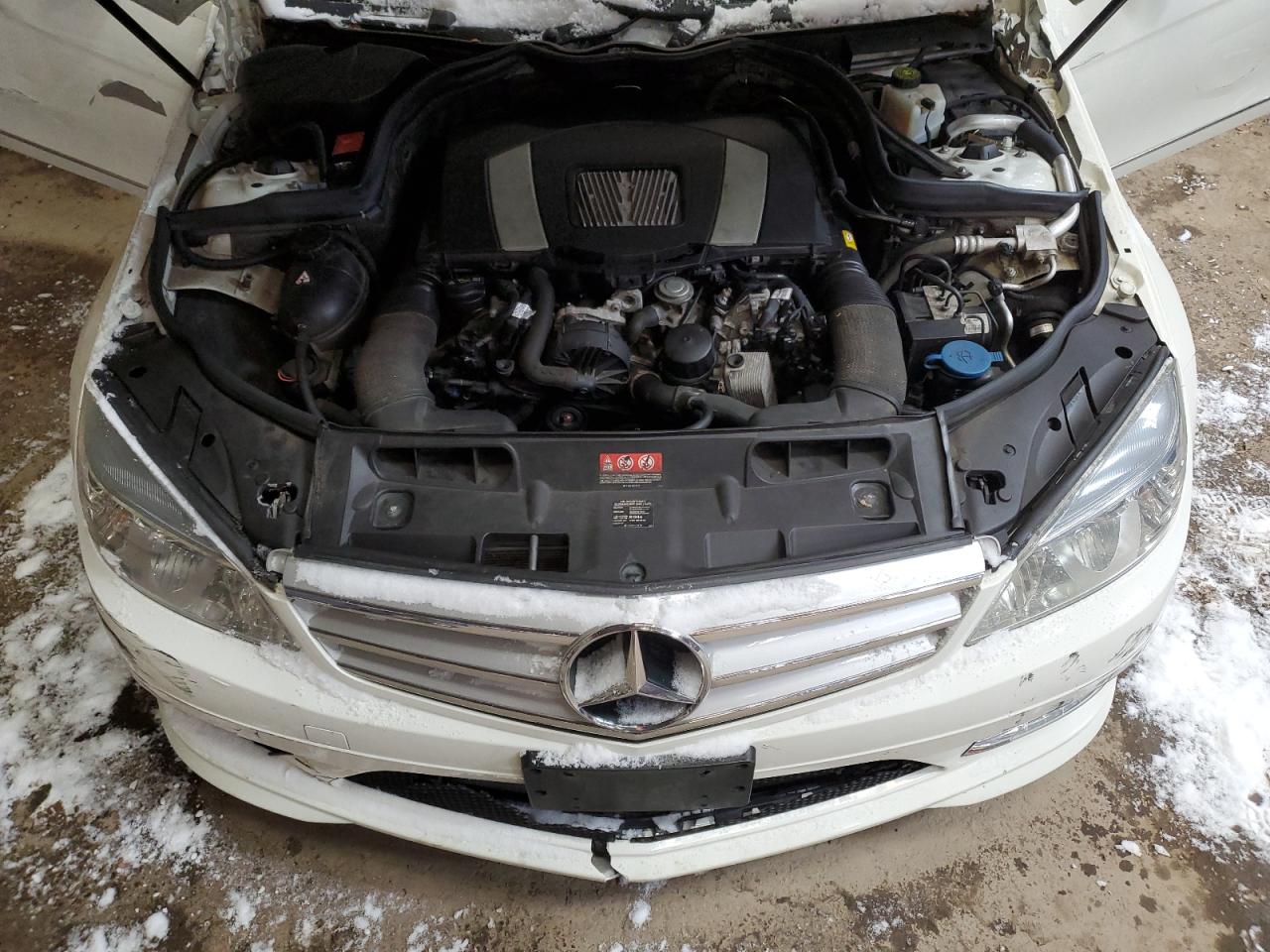 WDDGF8FB7BF584312 2011 Mercedes-Benz C 250 4Matic