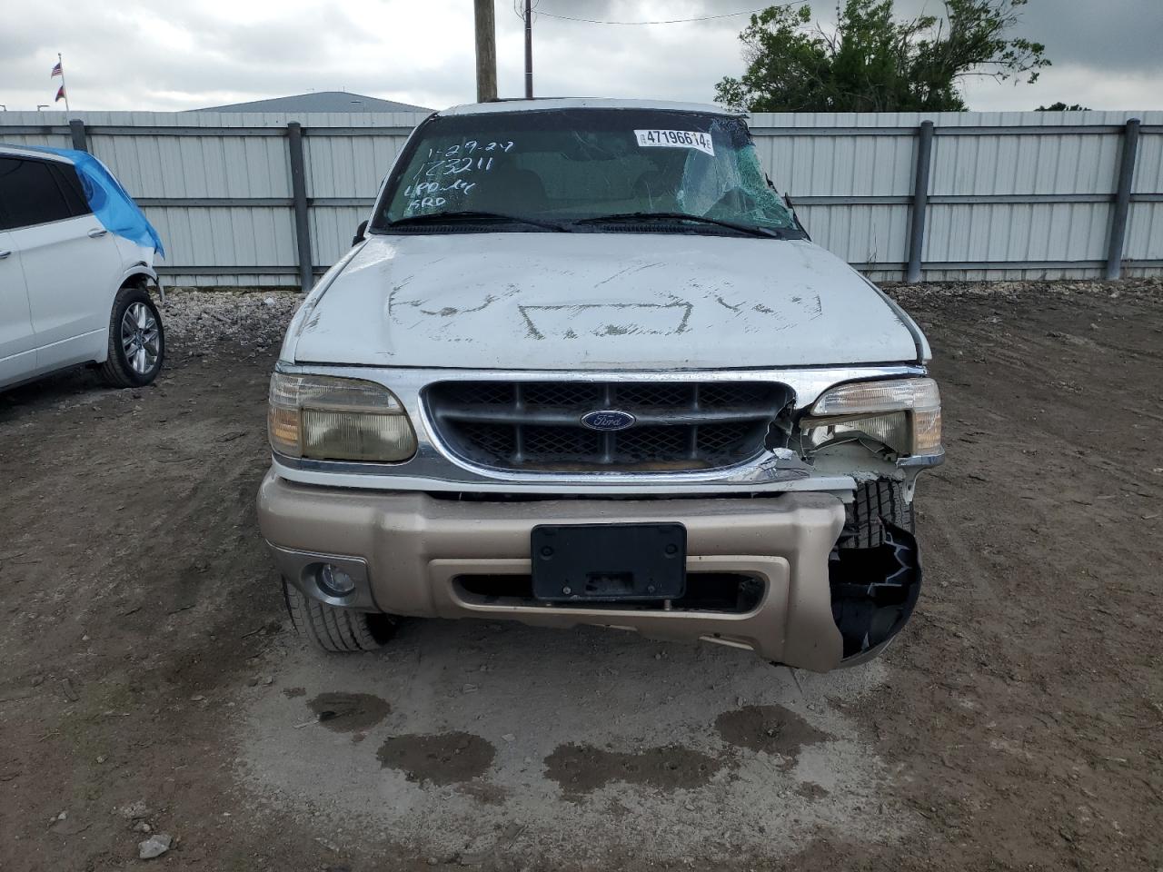 1FMZU32E4XZB29074 1999 Ford Explorer