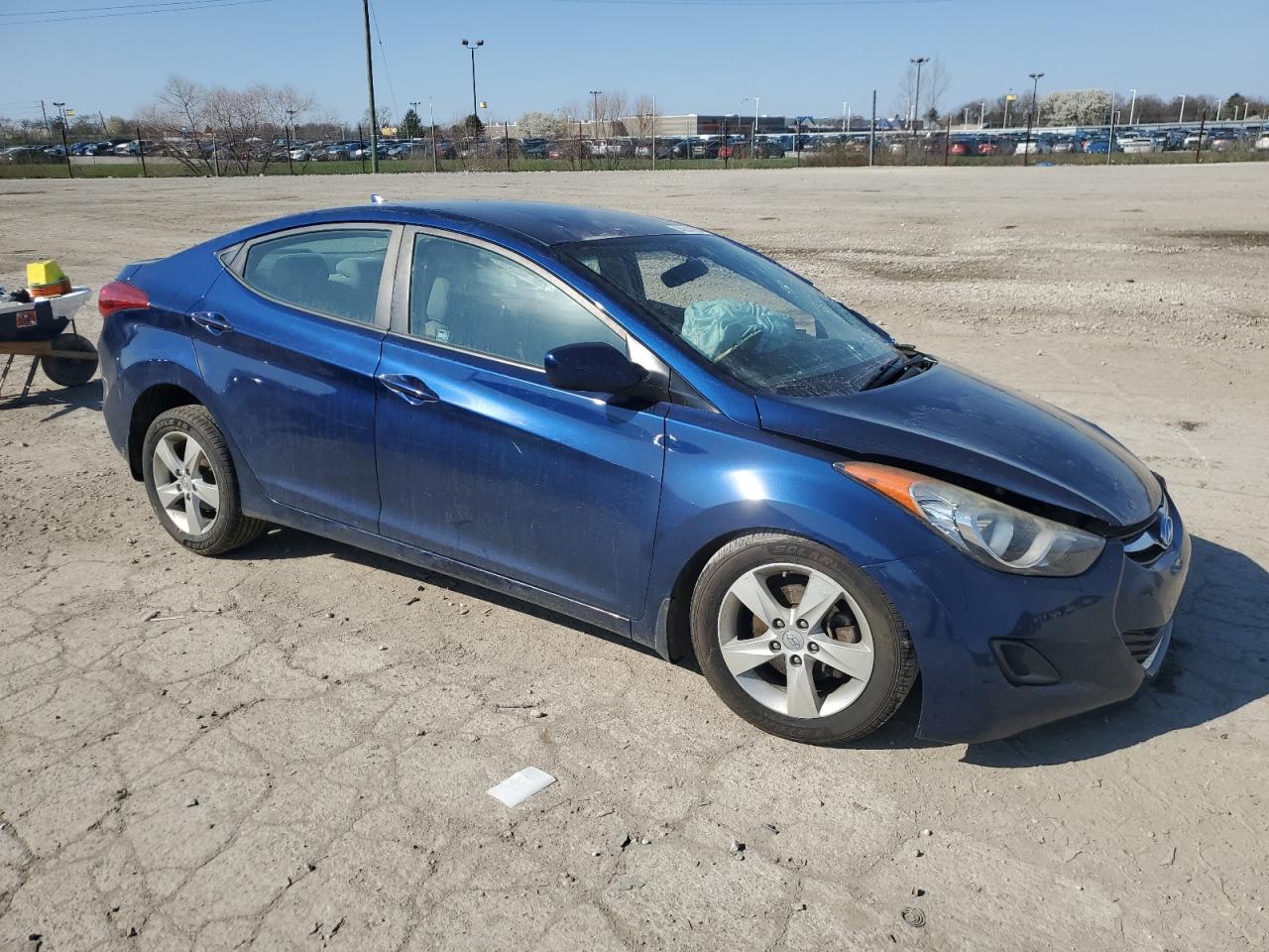 KMHDH4AE2DU732572 2013 Hyundai Elantra Gls