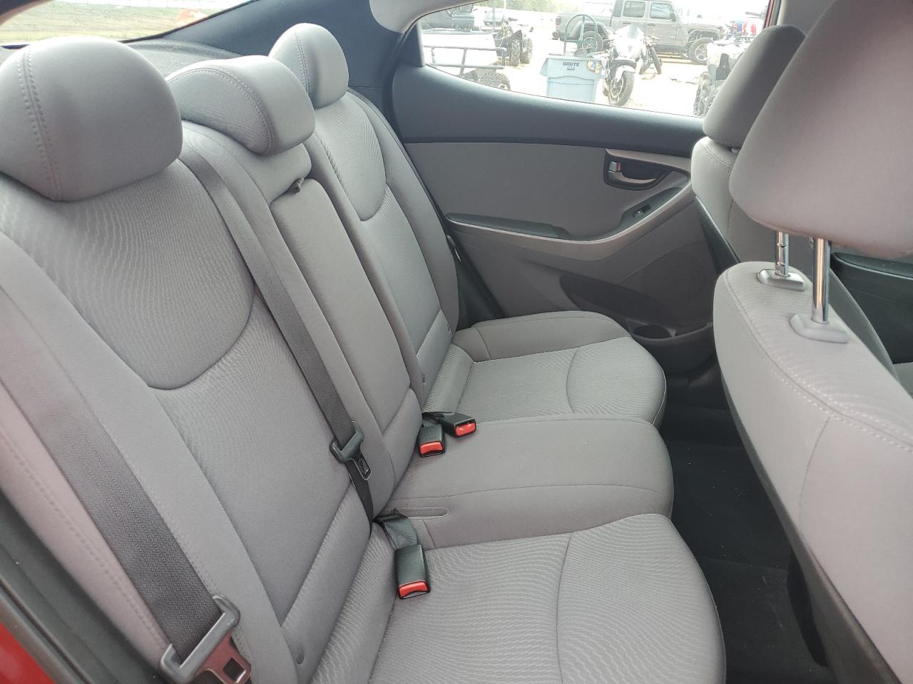 5NPDH4AE7EH536031 2014 Hyundai Elantra Se