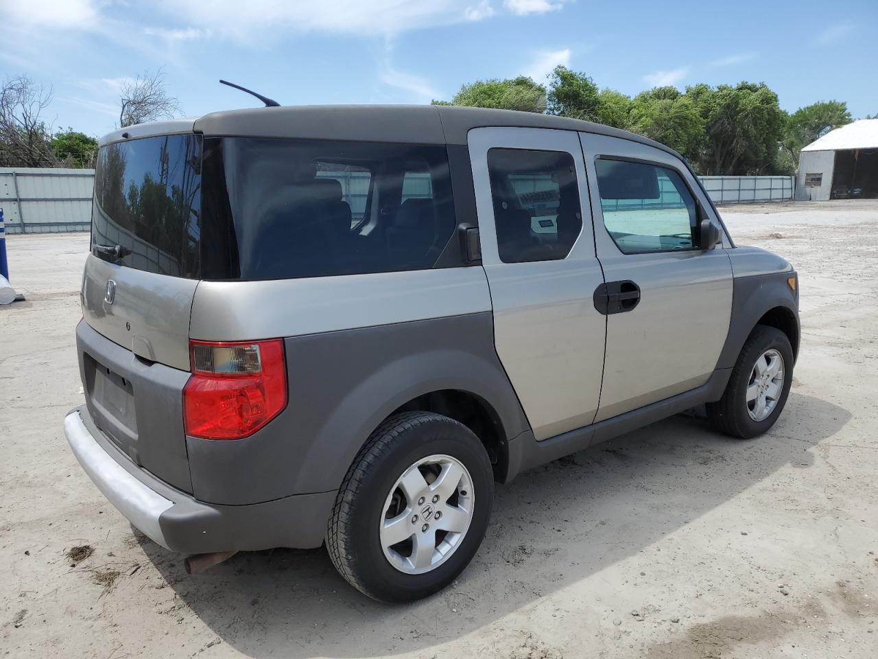 5J6YH18533L015784 2003 Honda Element Ex