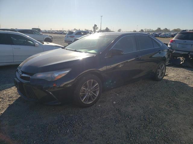 Lot #2427642026 2016 TOYOTA CAMRY LE salvage car