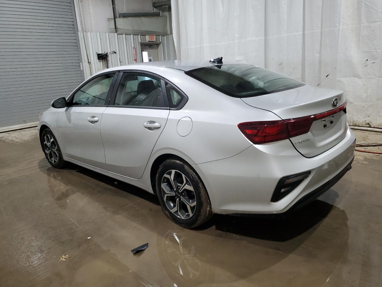 2020 Kia Forte Fe vin: 3KPF24AD2LE174502