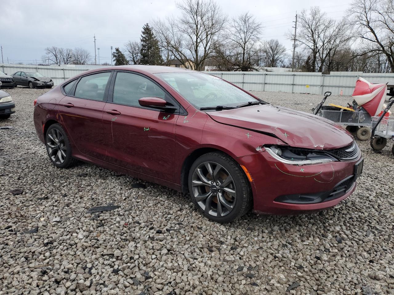 2015 Chrysler 200 S vin: 1C3CCCBG2FN623085