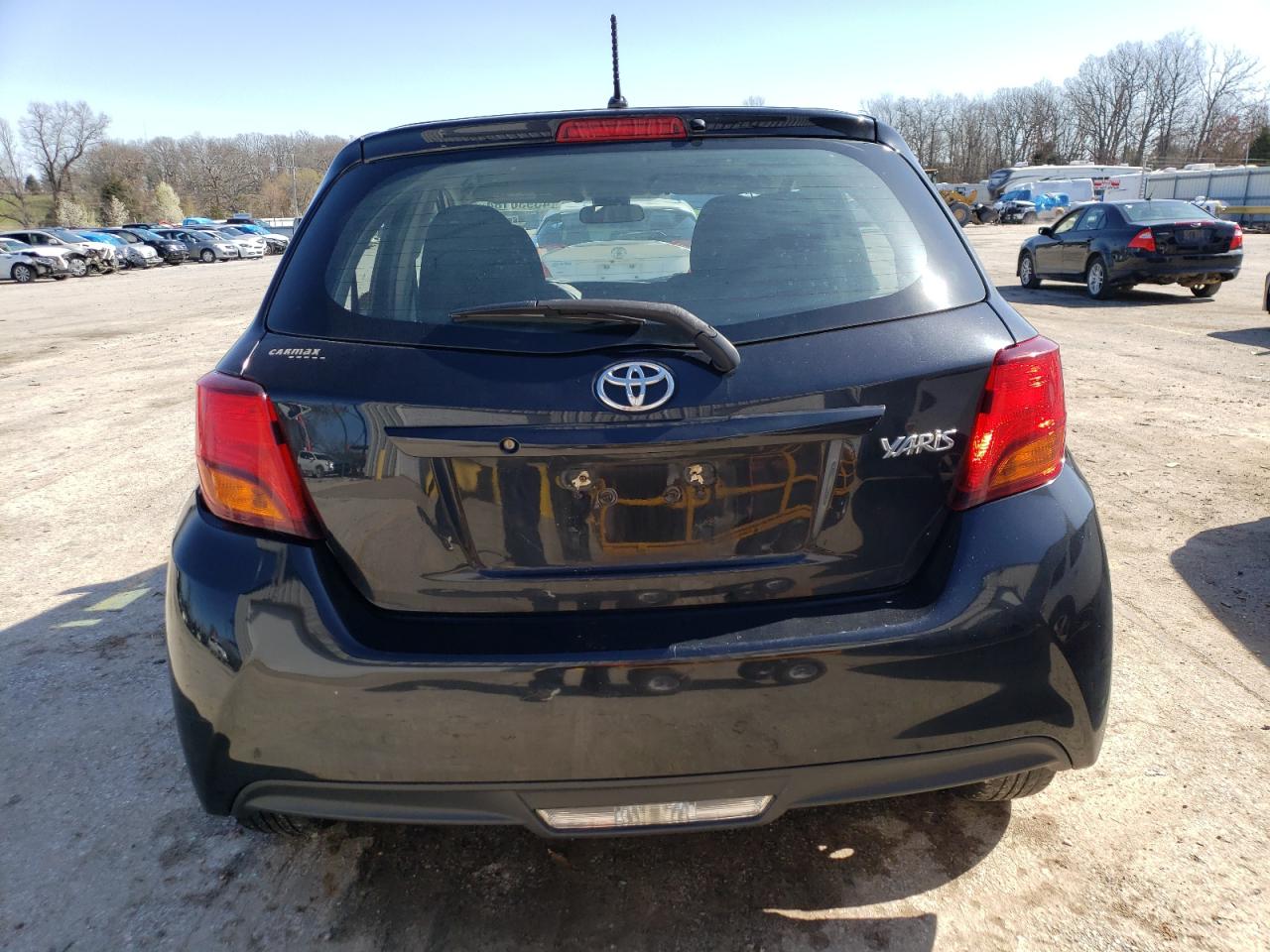 VNKKTUD30HA075807 2017 Toyota Yaris L