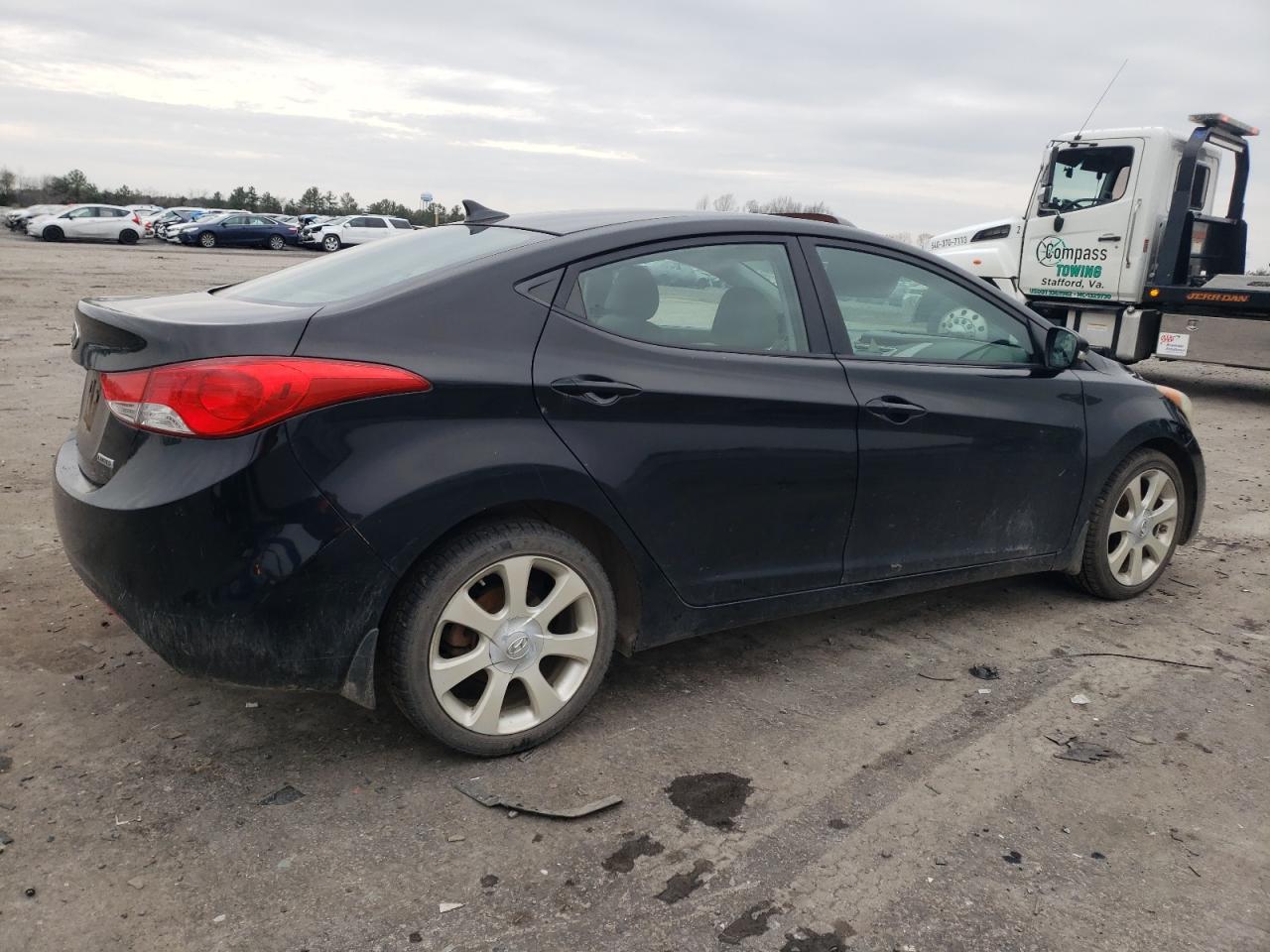 KMHDH4AE1DU617039 2013 Hyundai Elantra Gls