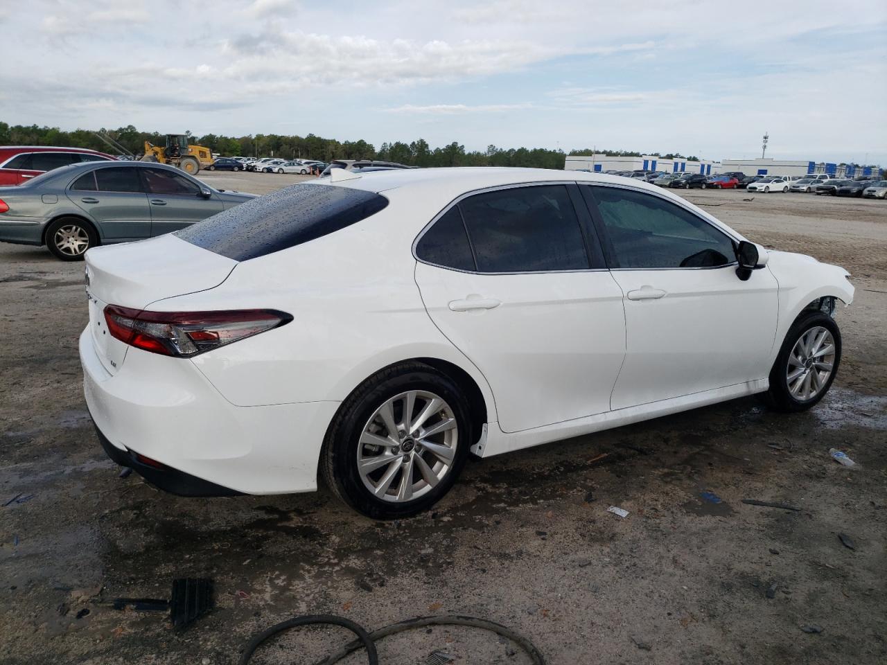 4T1C11AK4RU194355 TOYOTA CAMRY 2024