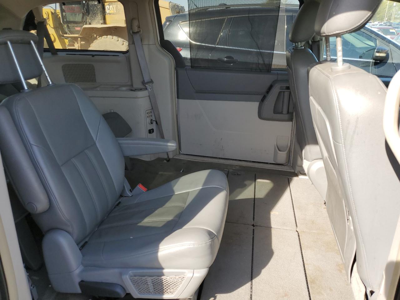 2A8HR54P38R118227 2008 Chrysler Town & Country Touring