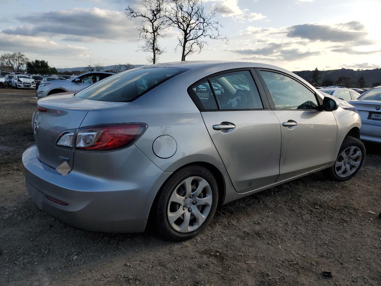 JM1BL1UP2D1732157 2013 Mazda 3 I