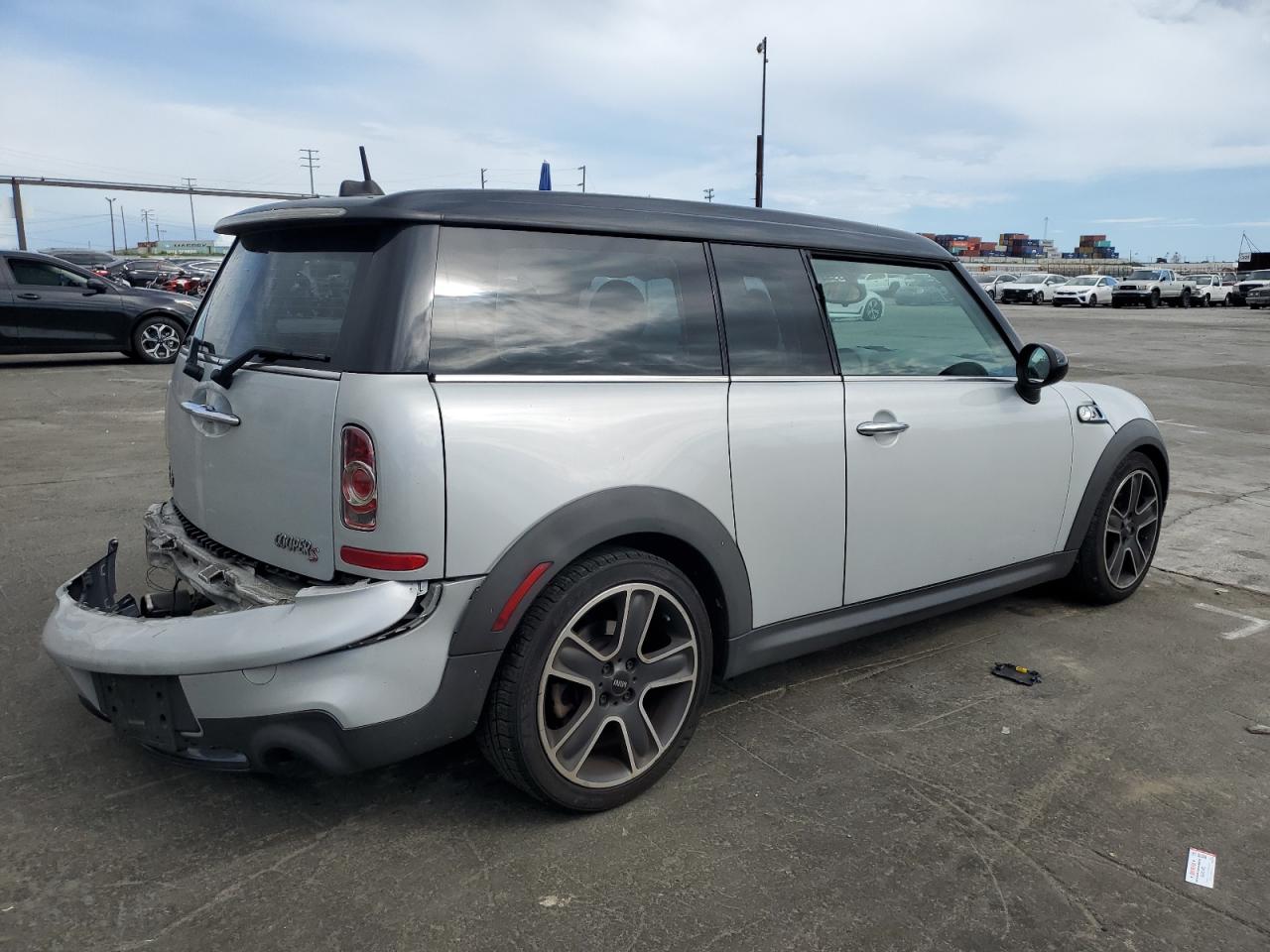 2013 Mini Cooper S Clubman vin: WMWZG3C59DTY32983