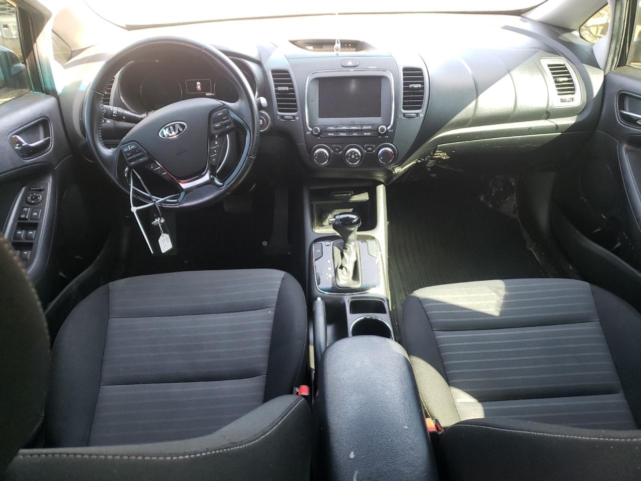 3KPFL4A75HE022258 2017 Kia Forte Lx