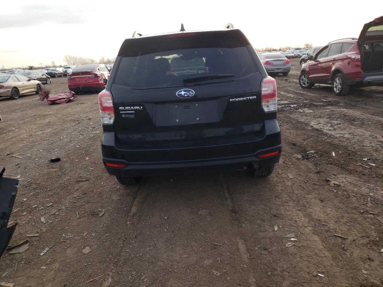 JF2SJAEC1JH532425 2018 Subaru Forester 2.5I Premium