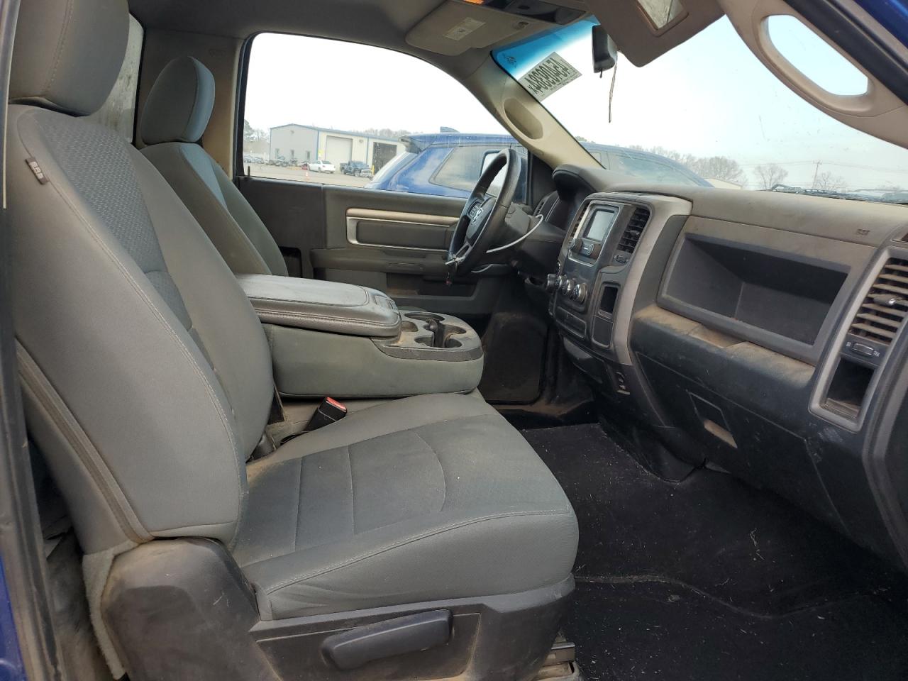 3C6JR7AT4FG690021 2015 Ram 1500 St