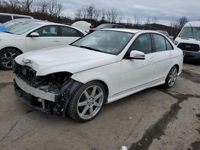 VIN WDDGF8AB8DG134995 2013 Mercedes-Benz C-Class, 3... no.1