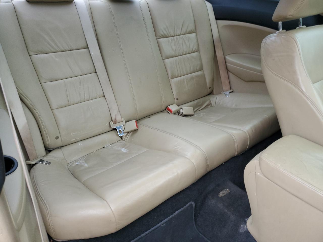 1HGCS2B88BA007413 2011 Honda Accord Exl