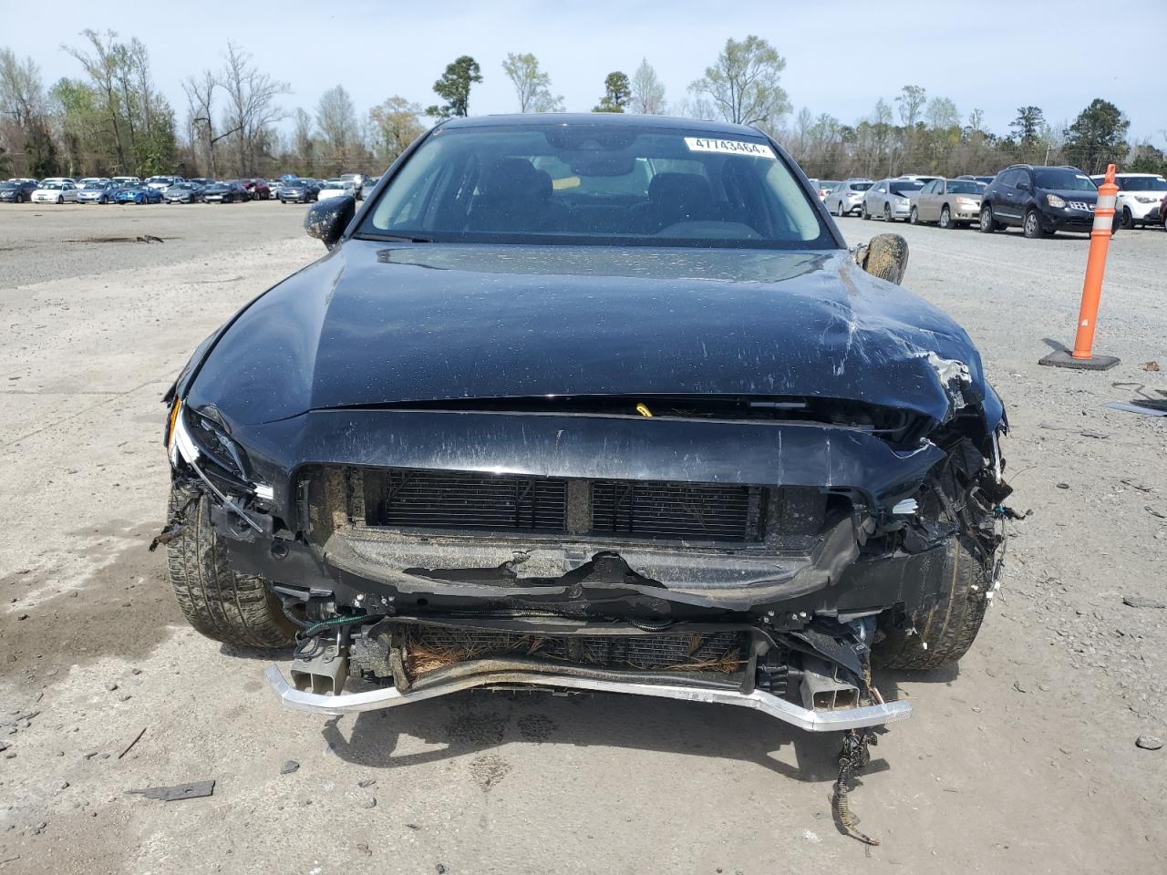 7JRL12FZ2NG174681 2022 Volvo S60 B5 Momentum