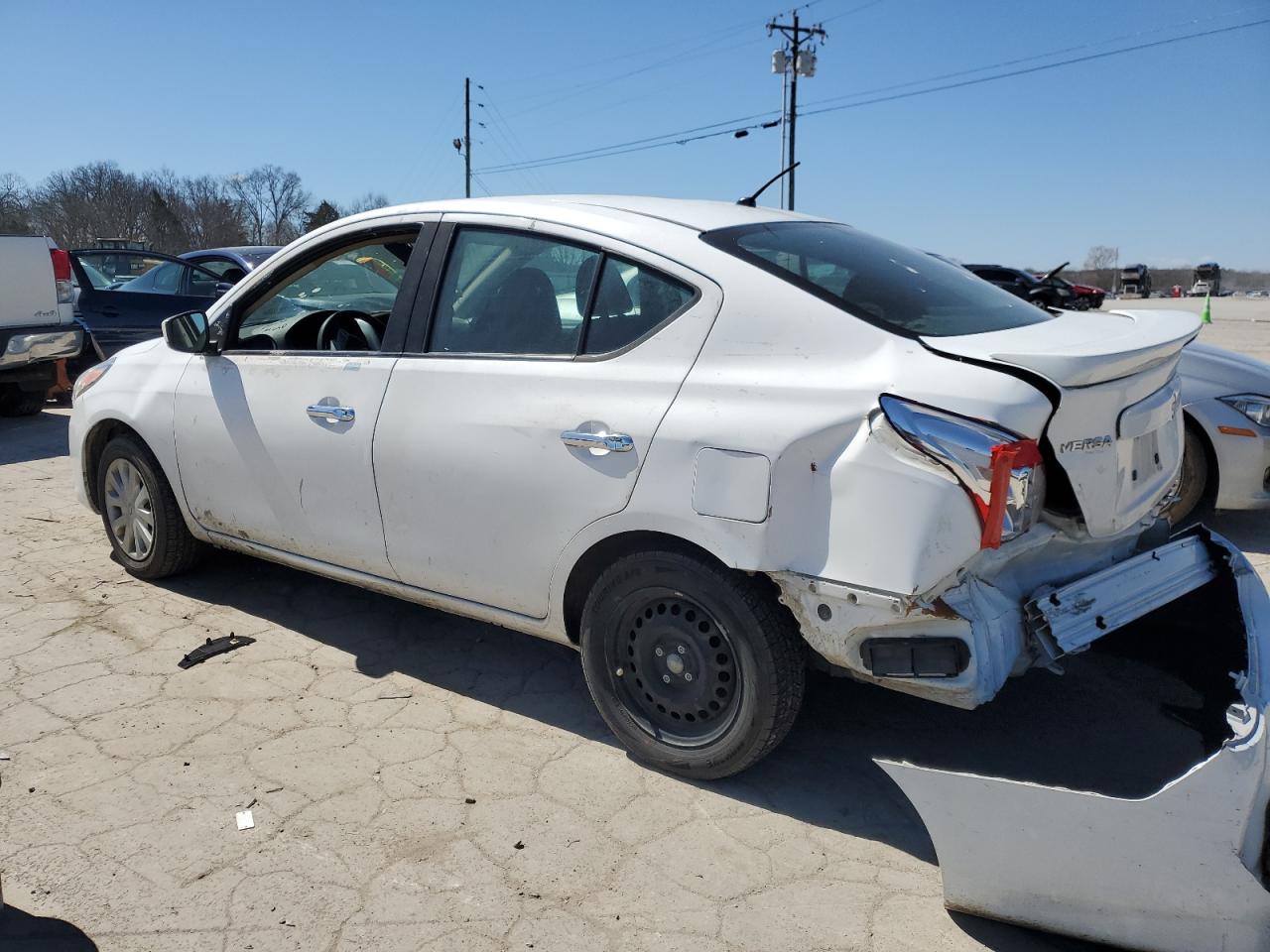 3N1CN7AP2JL819375 2018 Nissan Versa S