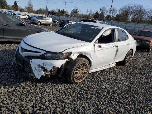 Lot #2457610083 2023 TOYOTA CAMRY SE N salvage car