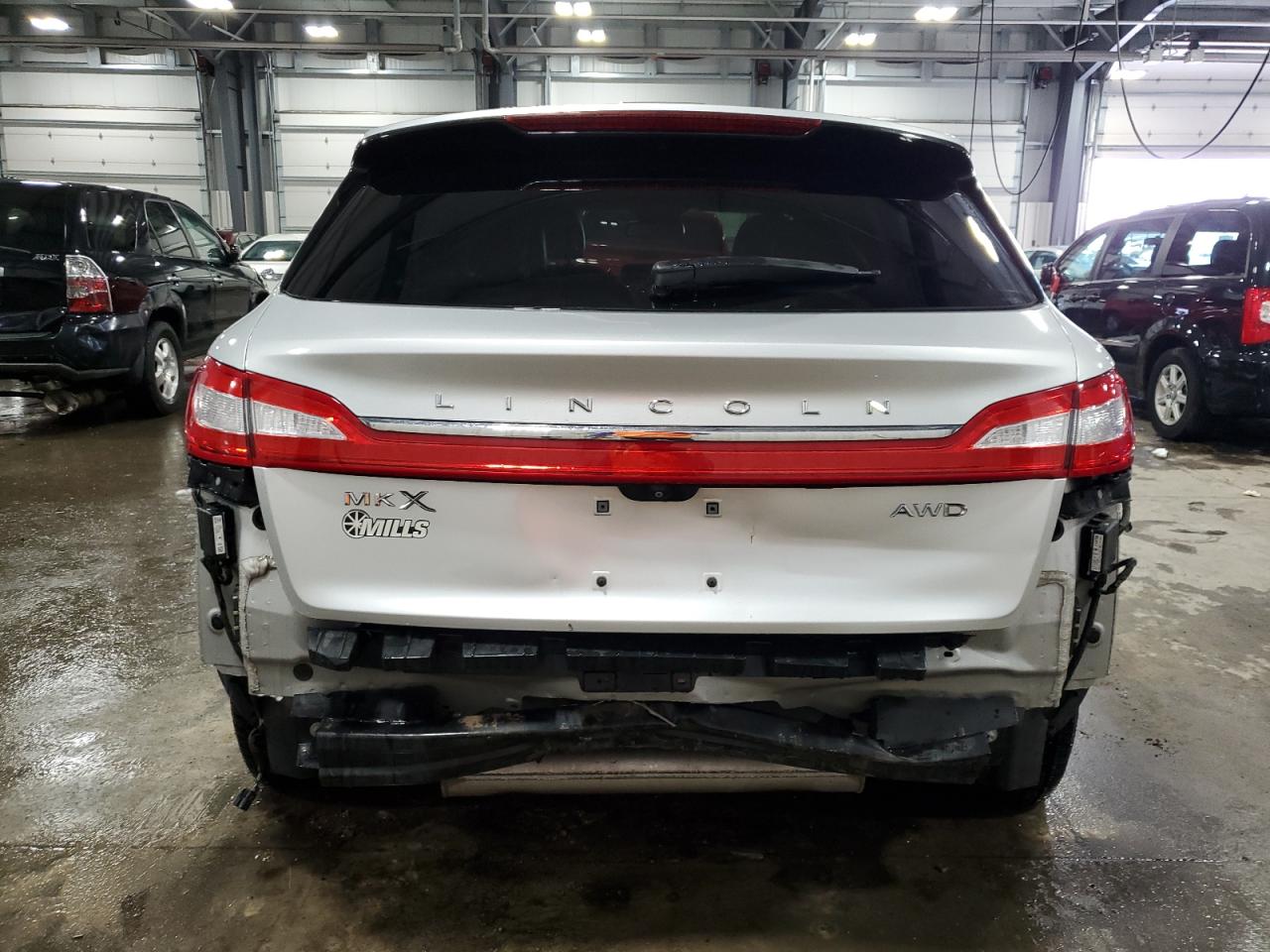 Lot #2425929312 2016 LINCOLN MKX RESERV