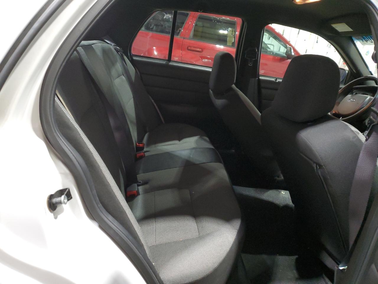 2FAHP71V18X161378 2008 Ford Crown Victoria Police Interceptor