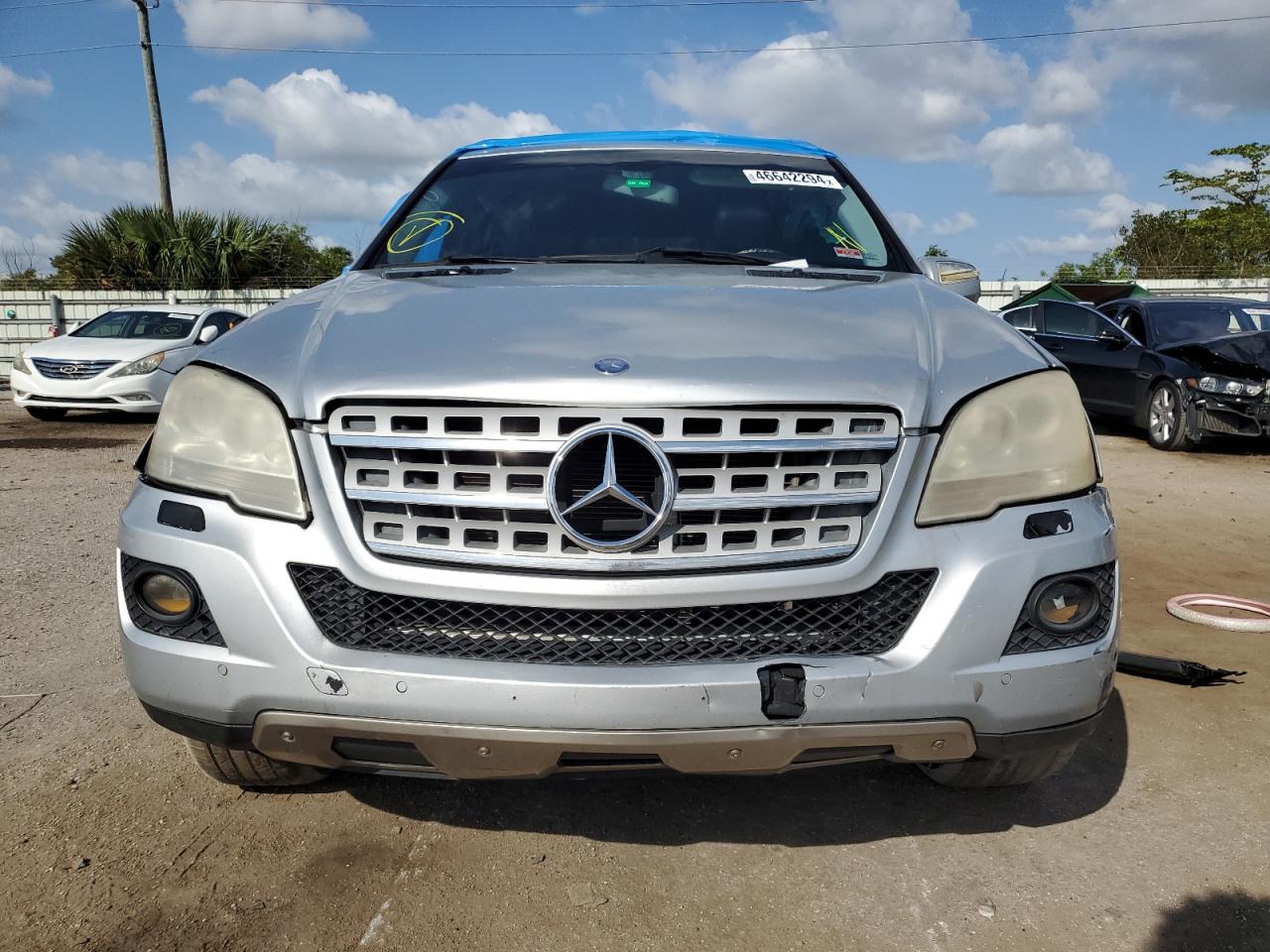 4JGBB8GB2AA562773 2010 Mercedes-Benz Ml 350 4Matic