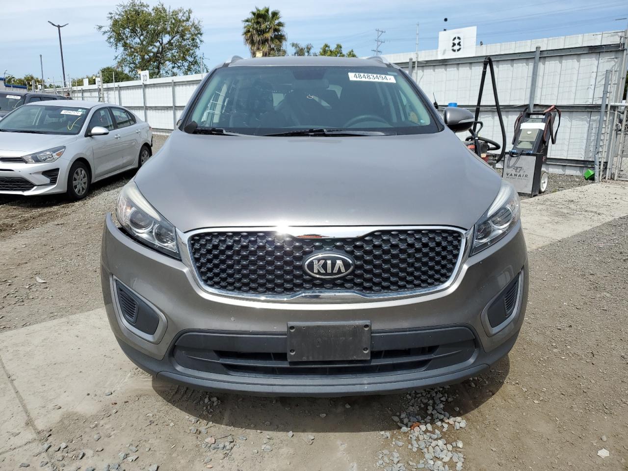 2016 Kia Sorento Lx vin: 5XYPG4A55GG107934