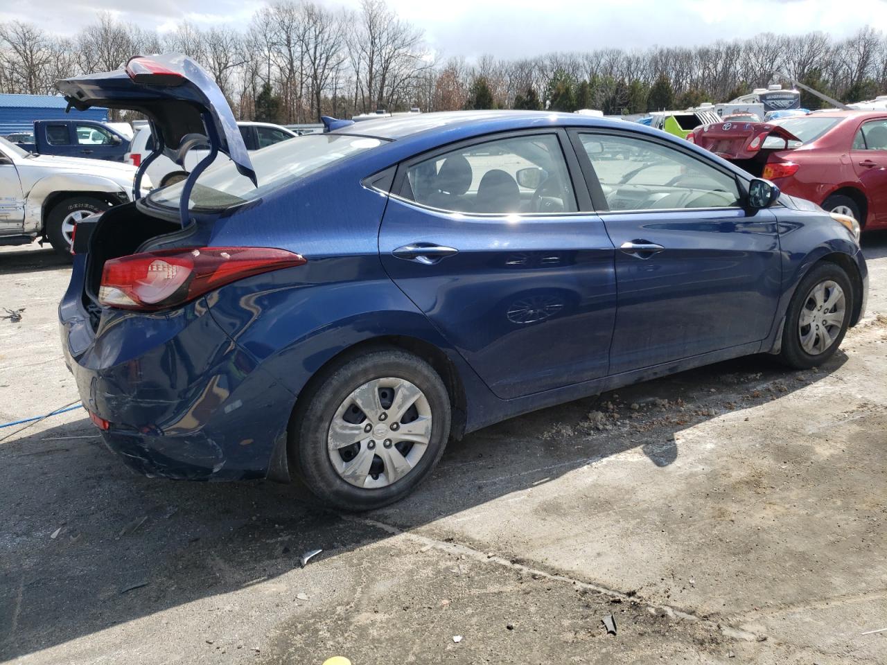 2016 Hyundai Elantra Se vin: 5NPDH4AE4GH718630