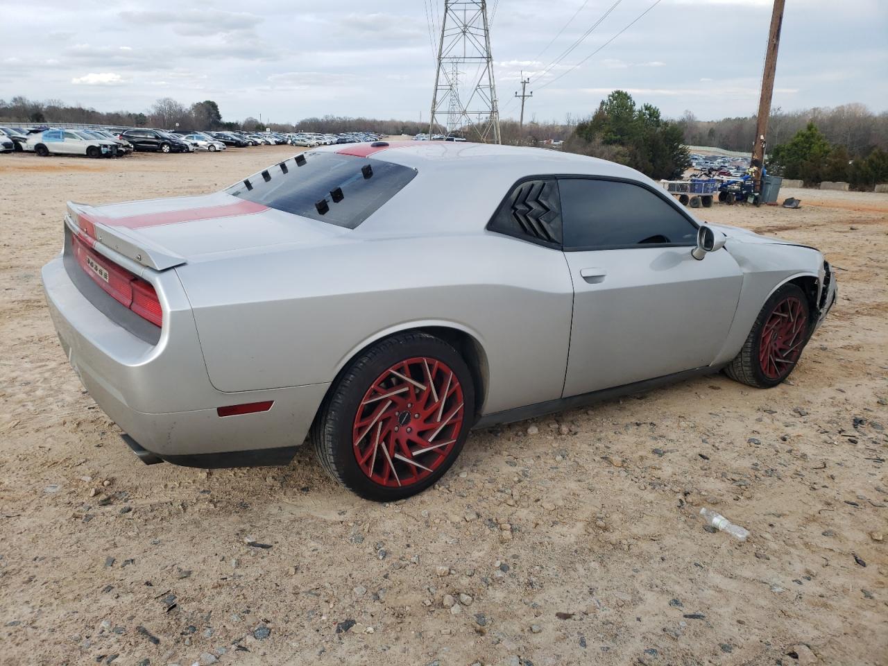 2C3CDYAG3CH269383 2012 Dodge Challenger Sxt