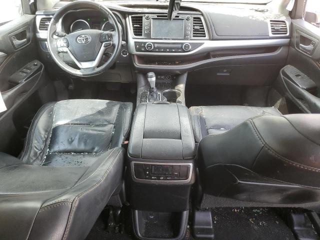 VIN 5TDKZRFH6JS533789 2018 Toyota Highlander, SE no.8