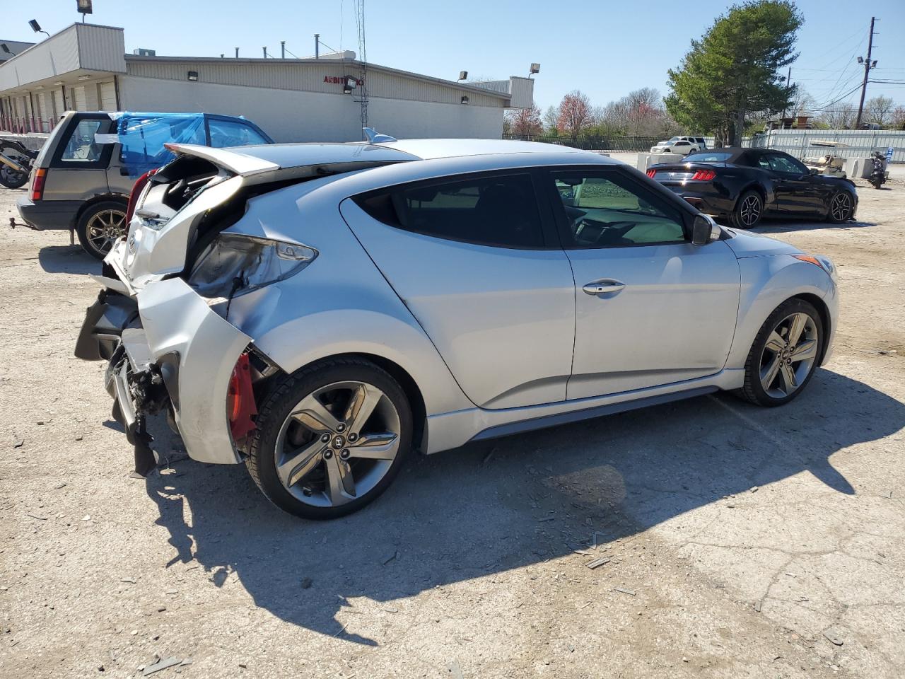 KMHTC6AE7FU231394 2015 Hyundai Veloster Turbo