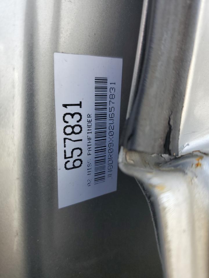 JN8DR09X02W657831 2002 Nissan Pathfinder Le