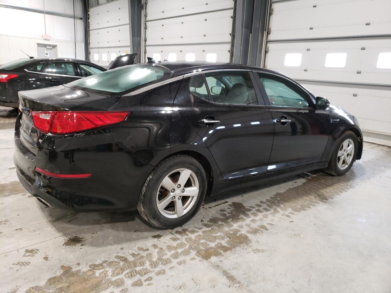 2015 Kia Optima Lx vin: 5XXGM4A79FG485154