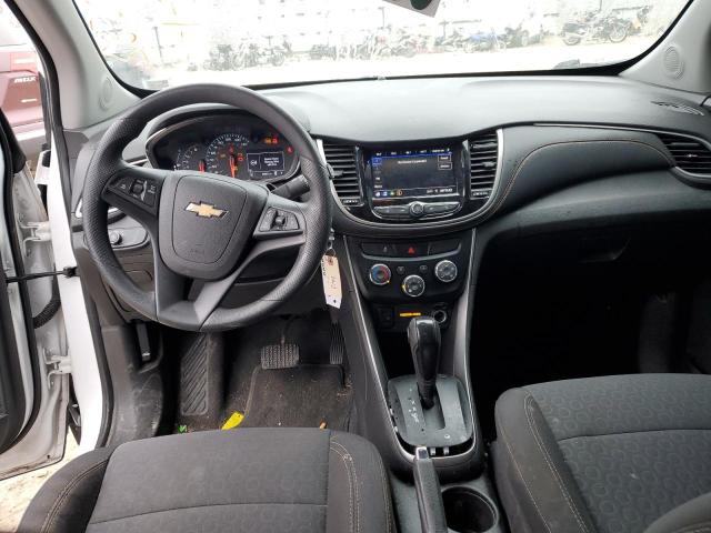 3GNCJKSB1LL127956 Chevrolet Trax LS 8